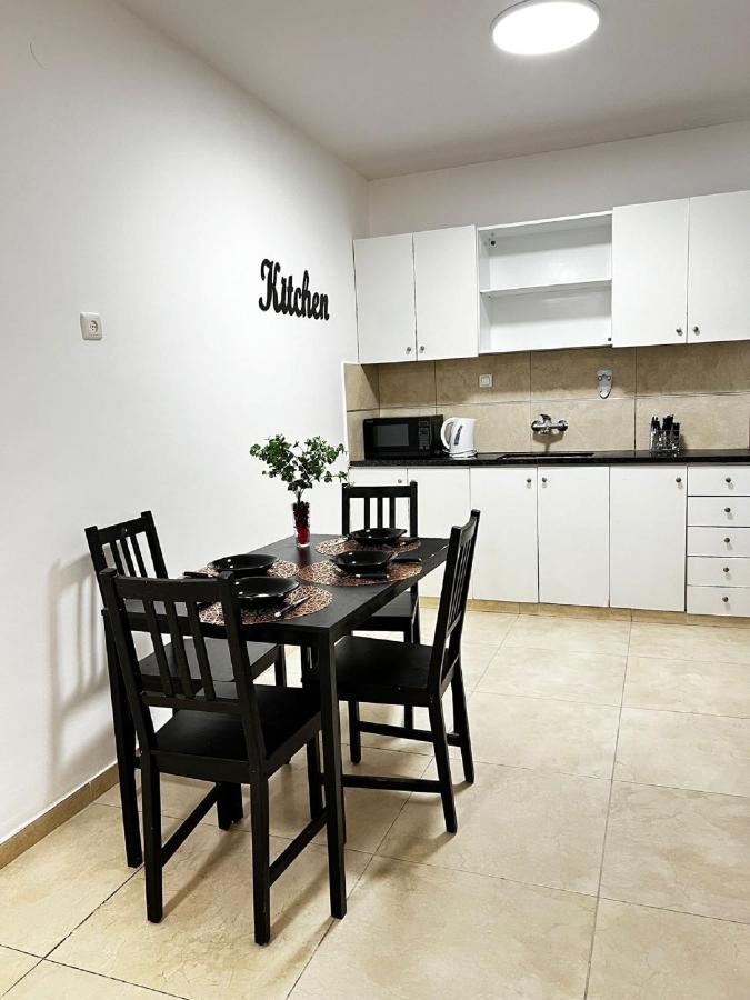 Spat Vip Apartment Бат Ям Екстериор снимка